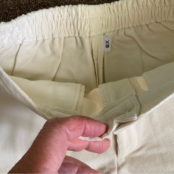 NWT Fantaisie Kids Smocked While Flower Cotton Top & White Pants - Picture 7 of 15